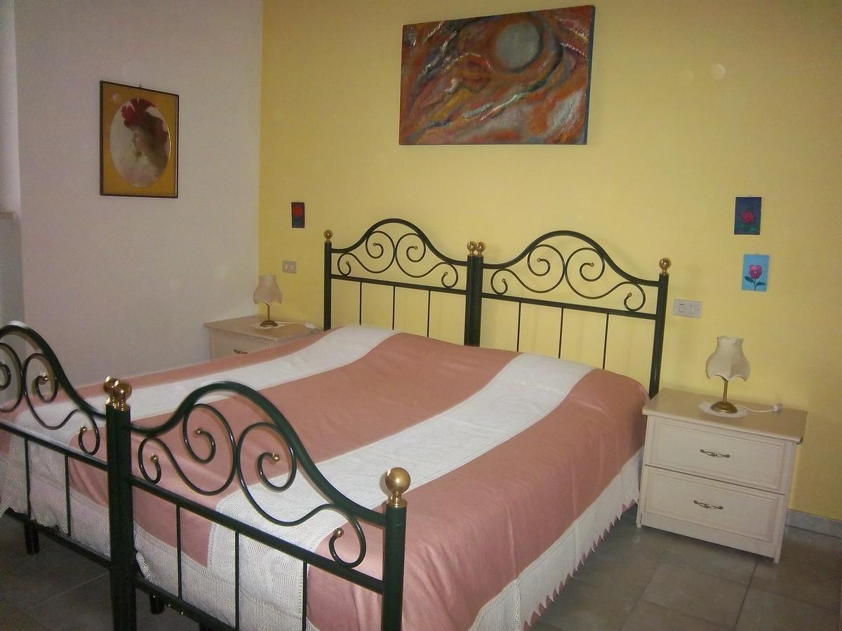 Agriturismo Villa Mozart Nel Verde Gubbio Eksteriør billede