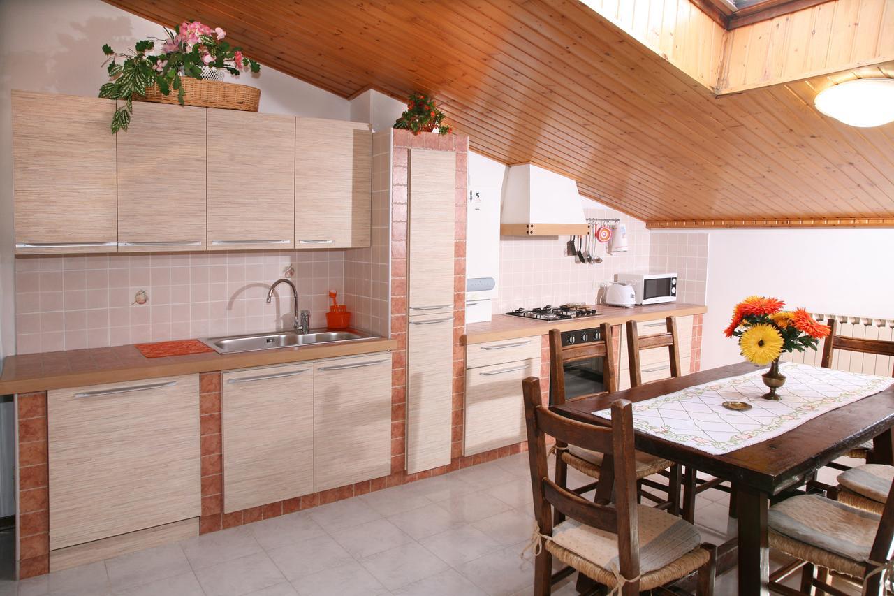 Agriturismo Villa Mozart Nel Verde Gubbio Eksteriør billede