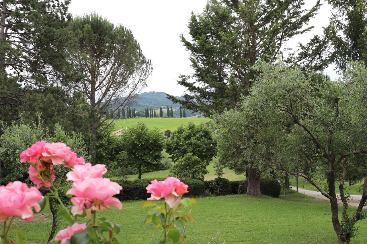 Agriturismo Villa Mozart Nel Verde Gubbio Eksteriør billede
